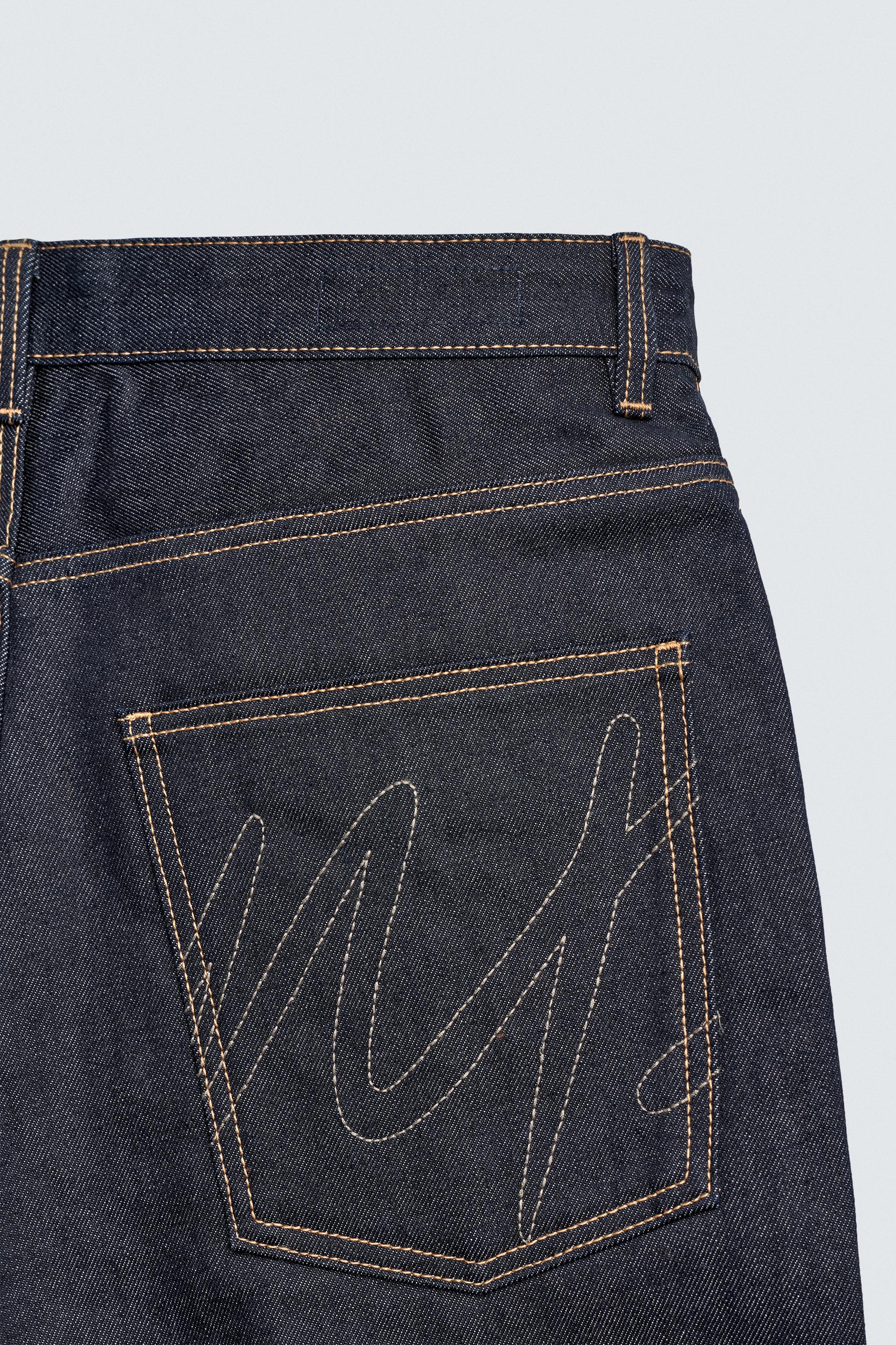 BAGGY FIT JEANS WITH TOPSTITCHING